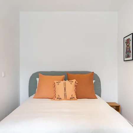 Whome Riverside View 2-bed For Remote Workers & Digital Nomads *