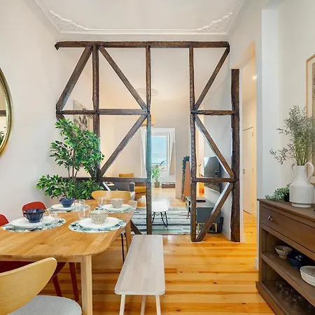 Apartment Whome Riverside View 2-bed For Remote Workers & Digital Nomads *