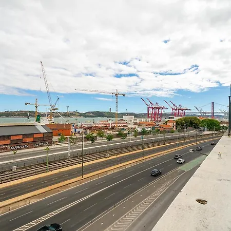 Lejlighed Whome Riverside View 2-bed For Remote Workers & Digital Nomads *